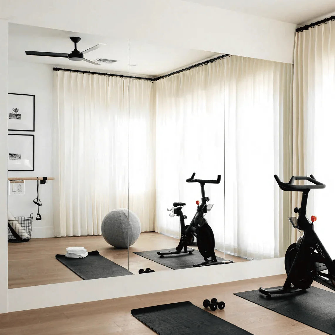 ClearView Glassless Mirror UK Delivery - Mirrors